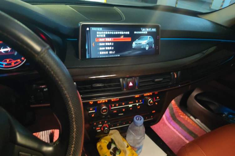 Used BMW X5 2018 xDrive28i Audio And AC Panel