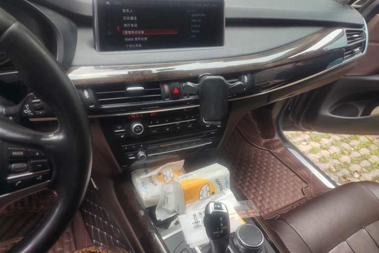 Used BMW X5 2018 xDrive28i Audio And AC Panel