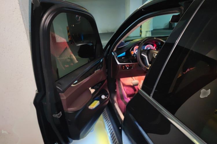 Used BMW X5 2018 xDrive28i Driver Seat