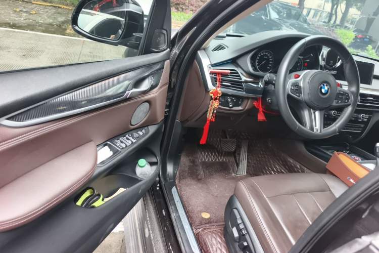 Used BMW X5 2018 xDrive28i Driver Seat