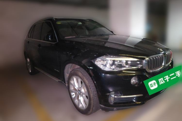 Used BMW X5 2018 xDrive28i Front Right 45 Deg