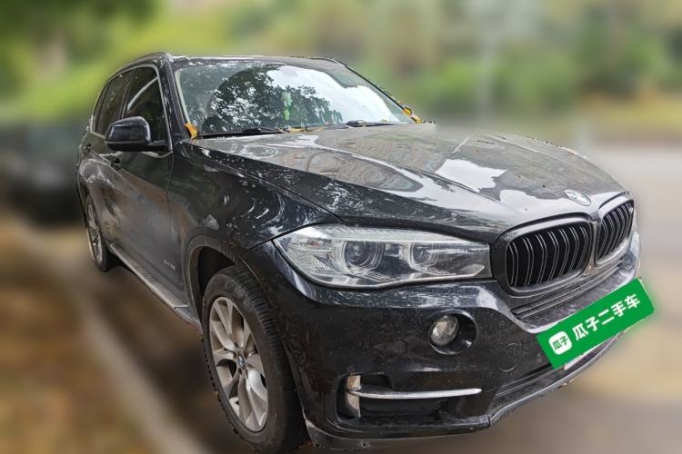 Used BMW X5 2018 xDrive28i Front Right 45 Deg