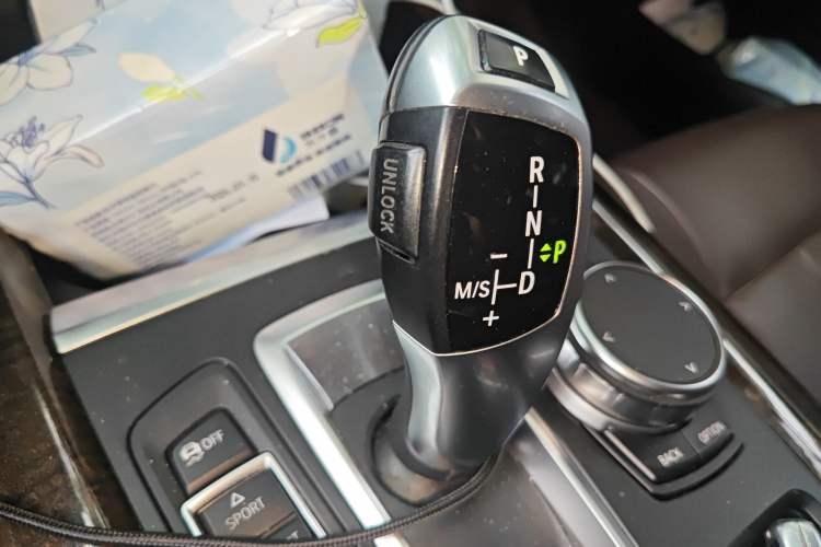 Used BMW X5 2018 xDrive28i Gear Lever