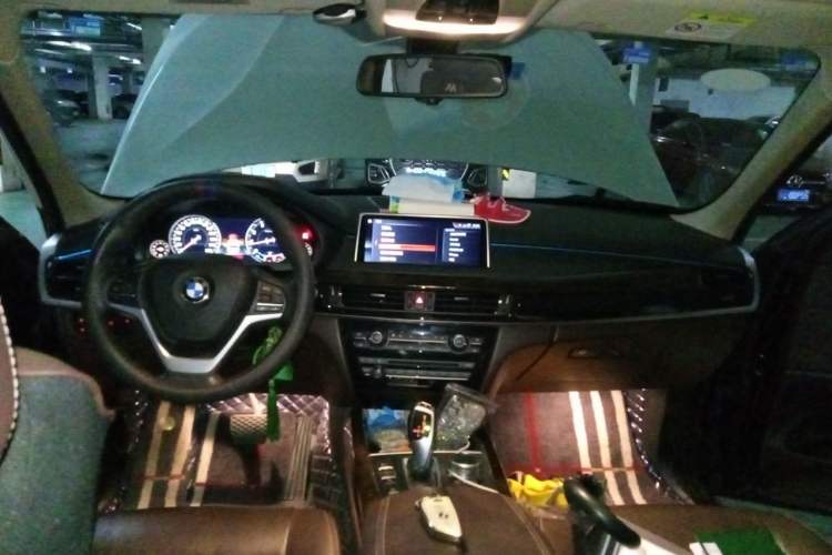 Used BMW X5 2018 xDrive28i Headliner