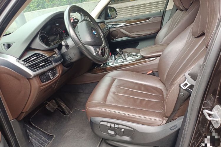 Used BMW X5 2018 xDrive28i Left Front Seat