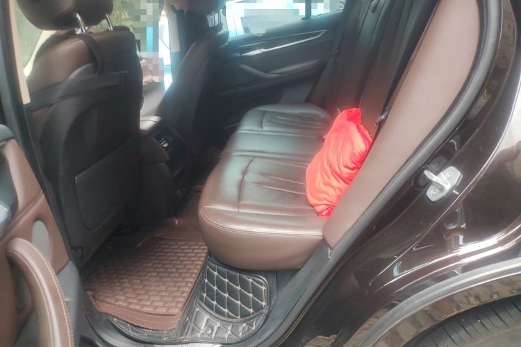 Used BMW X5 2018 xDrive28i Left Rear Seat
