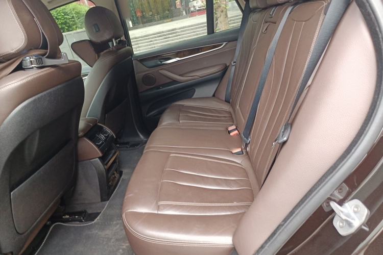 Used BMW X5 2018 xDrive28i Left Rear Seat