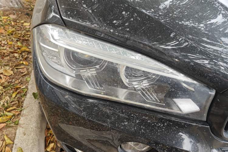 Used BMW X5 2018 xDrive28i Right Front Headlight