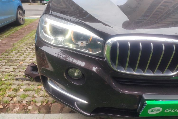 Used BMW X5 2018 xDrive28i Right Front Headlight
