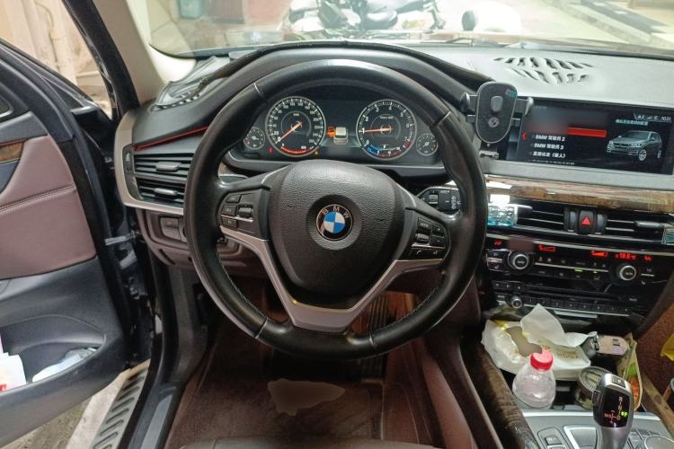 Used BMW X5 2018 xDrive28i Steering Wheel