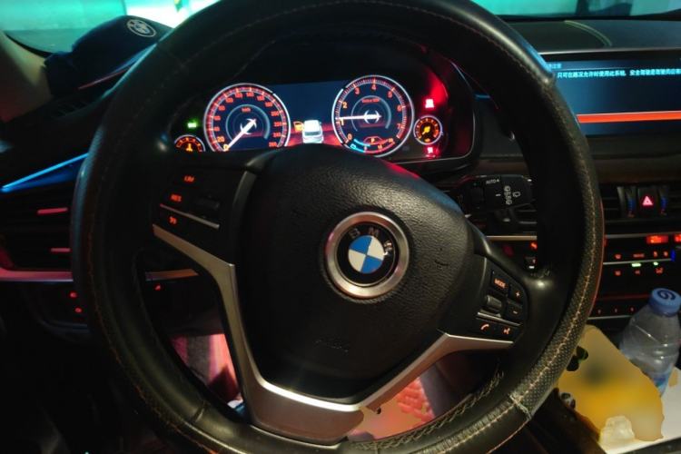 Used BMW X5 2018 xDrive28i Steering Wheel
