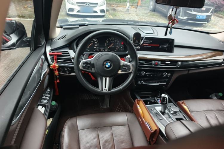 Used BMW X5 2018 xDrive28i Steering Wheel