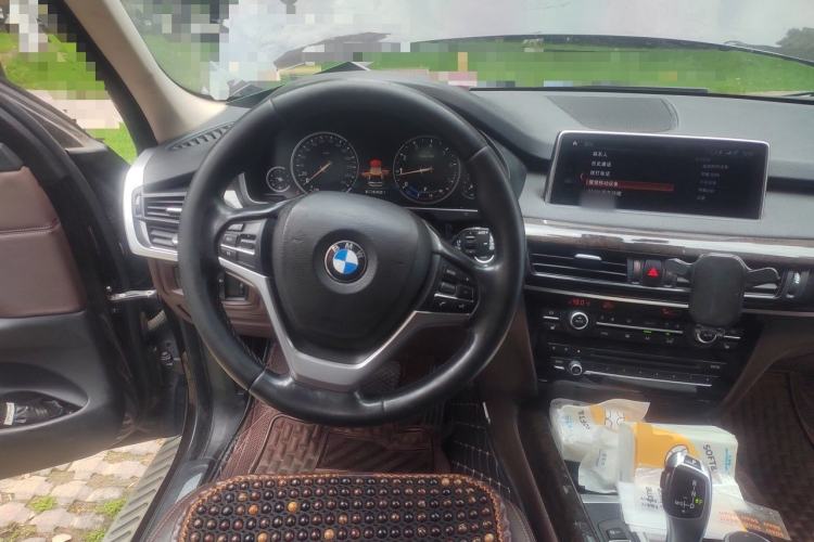 Used BMW X5 2018 xDrive28i Steering Wheel