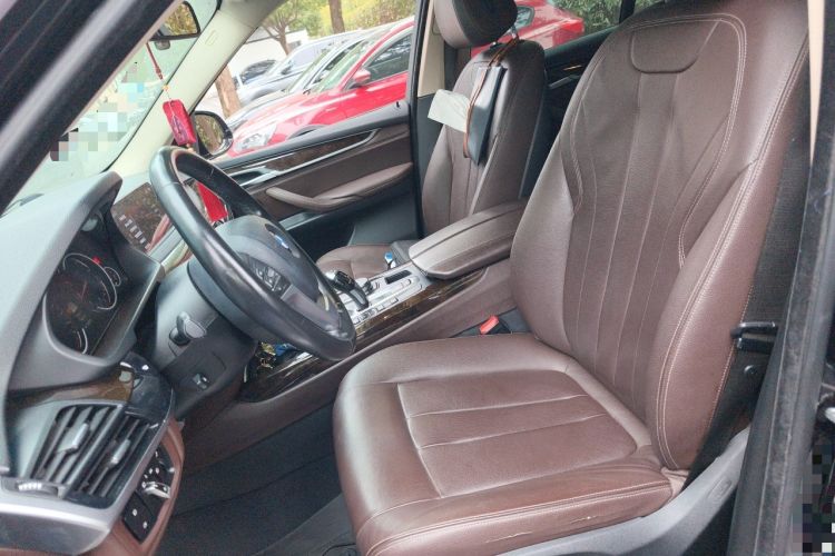 Used BMW X5 2018 xDrive28i Left Front Seat