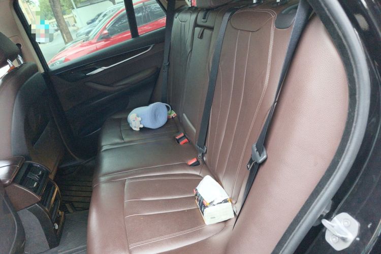 Used BMW X5 2018 xDrive28i Left Rear Seat