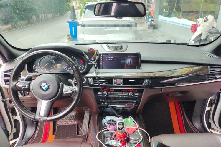 Used BMW X5 2018 xDrive35i M Sport Edition Center Console