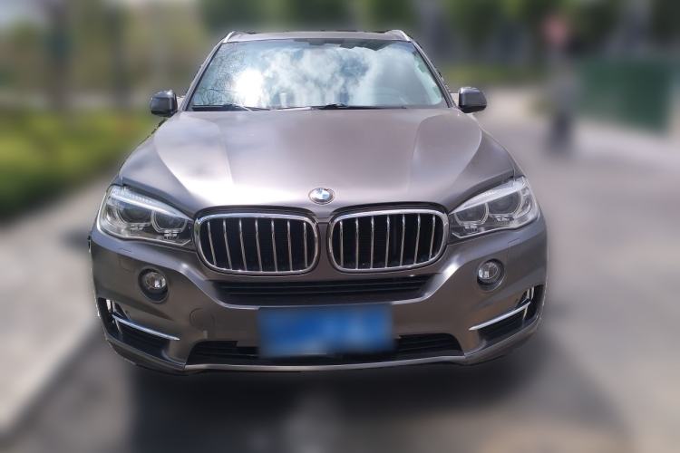 Used BMW X5 2018 xDrive28i Front