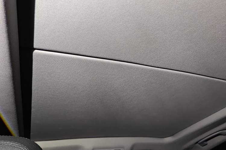 Used BMW X5  Headliner