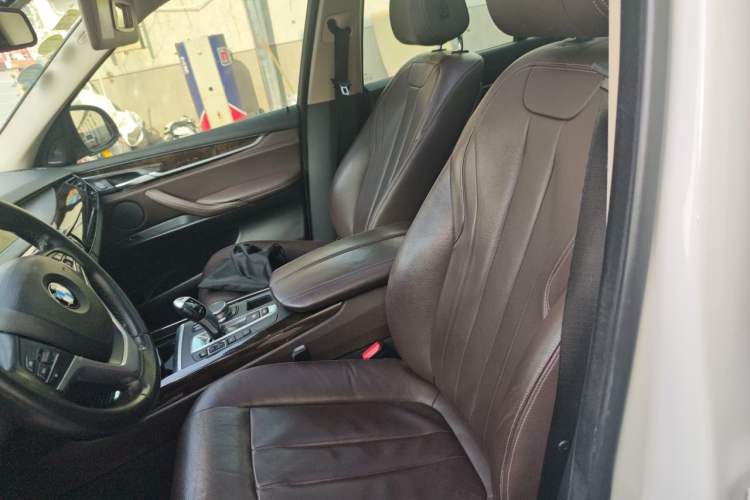 Used BMW X5 2018 xDrive35i Elegant Edition Left Front Seat
