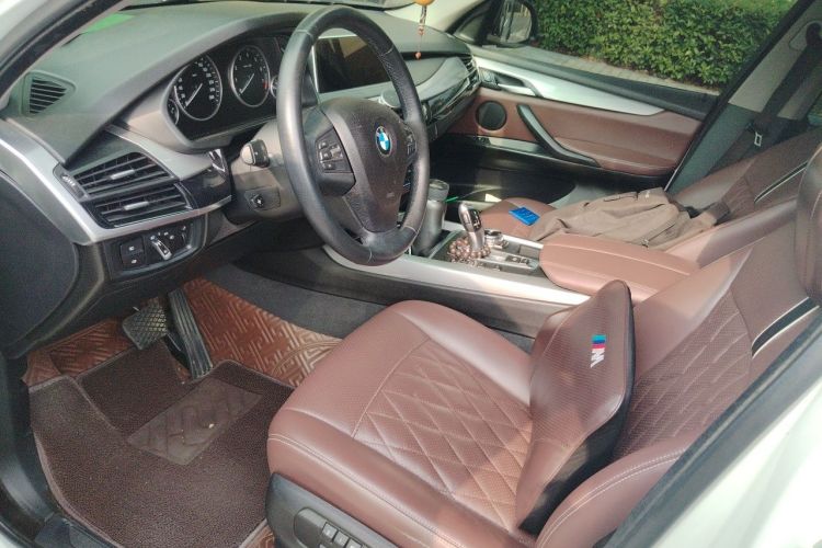 Used BMW X5  Left Front Seat