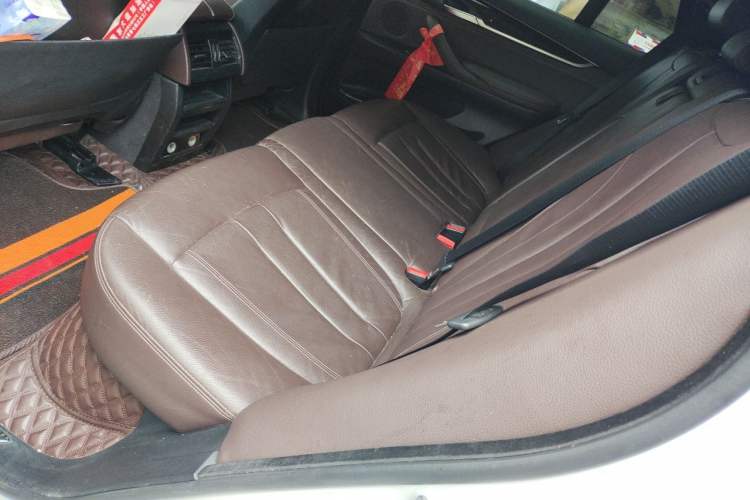 Used BMW X5 2018 xDrive35i M Sport Edition Left Rear Seat