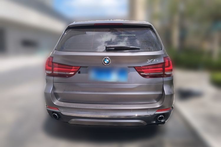 Used BMW X5 2018 xDrive28i Rear
