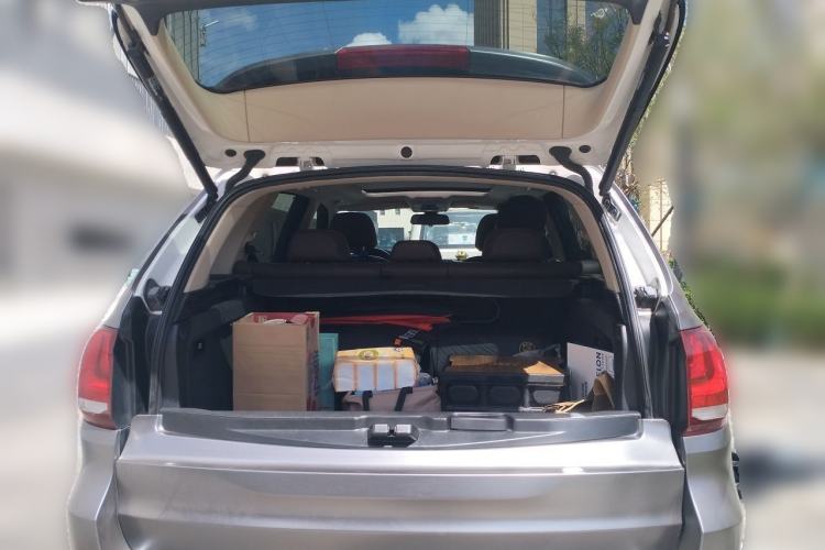 Used BMW X5 2018 xDrive28i Trunk