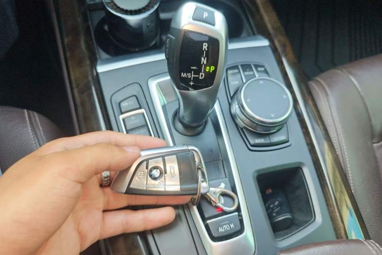 Used BMW X5 2018 xDrive35i Elegant Edition Vehicle Key
