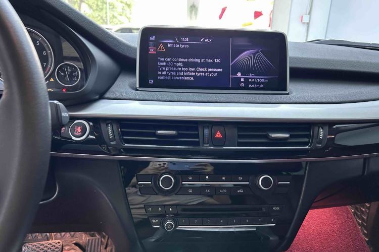 Used BMW X5 2018 xDrive35i Base Model Middle East Audio And AC Panel