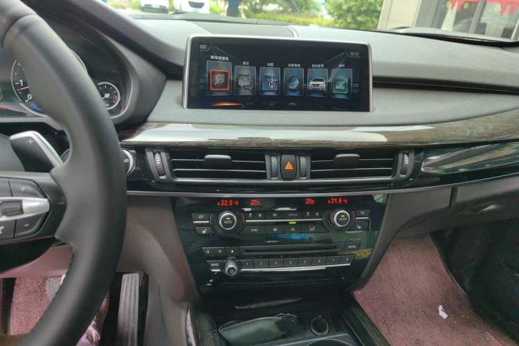 Used BMW X5 2018 xDrive35i M Sport Edition Audio And AC Panel