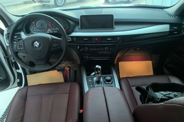 Used BMW X5 2018 xDrive35i Base Model Middle East Center Console