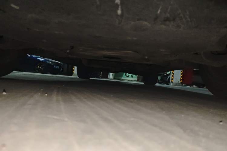 Used BMW X5 2018 xDrive28i Chassis Front