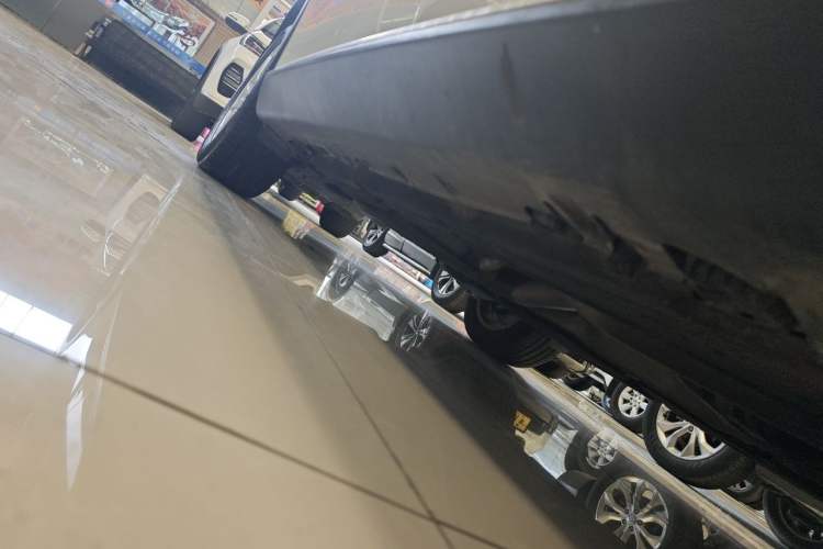 Used BMW X5  Chassis Front Right