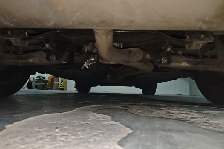 Used BMW X5 2018 xDrive28i Chassis Rear
