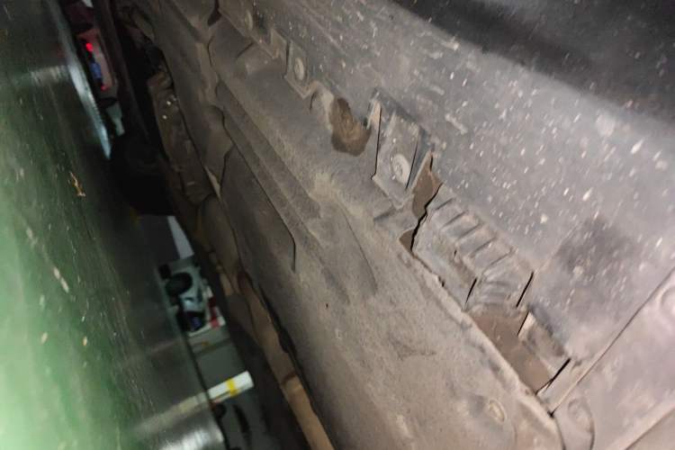 Used BMW X5 2018 xDrive28i Chassis Rear Left