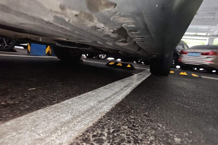 Used BMW X5  Chassis Rear Right