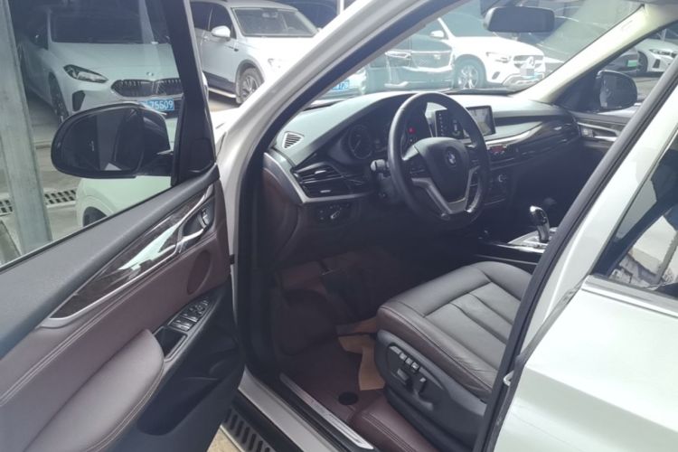 Used BMW X5 2018 xDrive28i Driver Seat