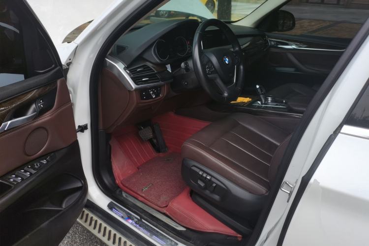 Used BMW X5 2018 xDrive28i Driver Seat