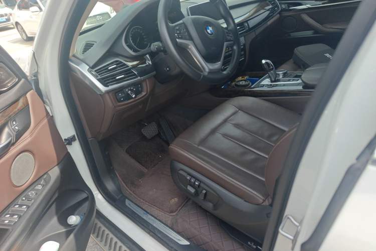 Used BMW X5 2018 xDrive28i Driver Seat