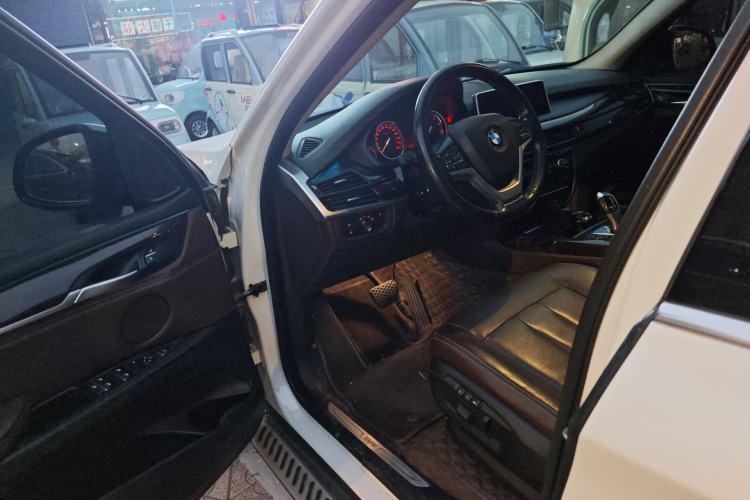 Used BMW X5 2018 xDrive28i Driver Seat