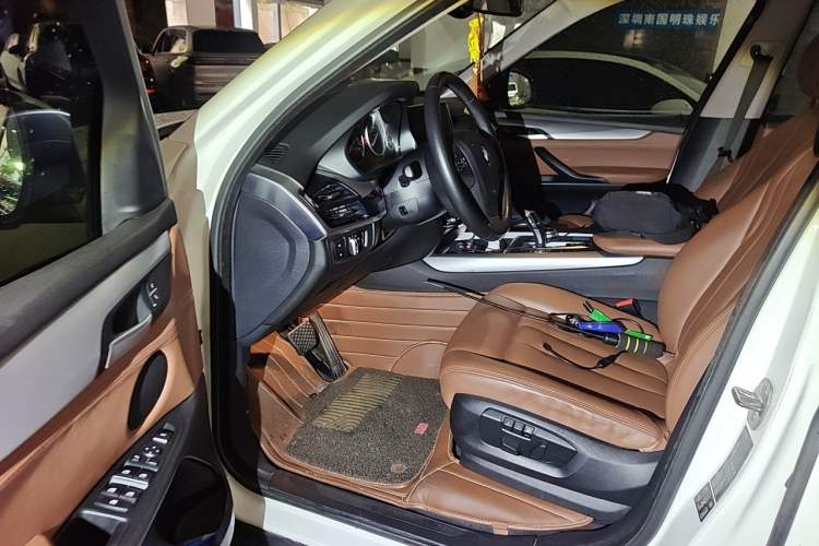 Used BMW X5  Driver Seat