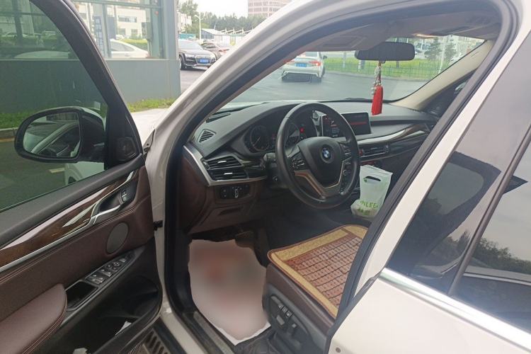 Used BMW X5 2018 xDrive28i Driver Seat