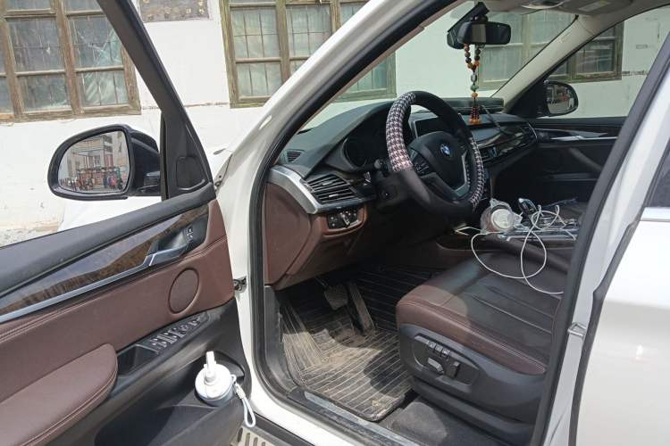 Used BMW X5 2018 xDrive28i Driver Seat