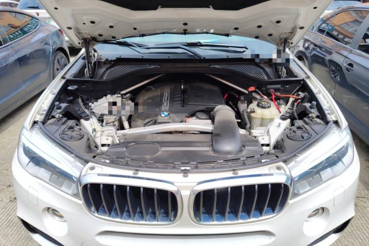 Used BMW X5 2018 xDrive35i M Sport Edition Engine Bay