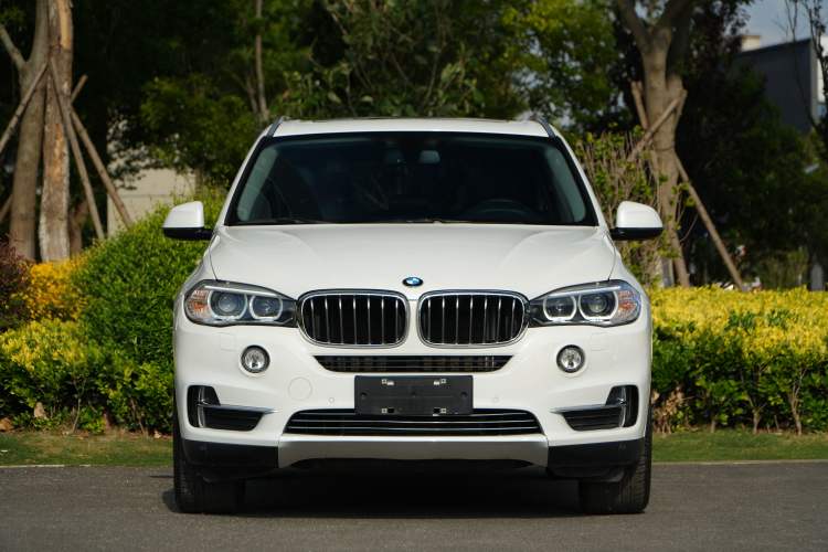 Used BMW X5 2018 xDrive28i Exterior 1