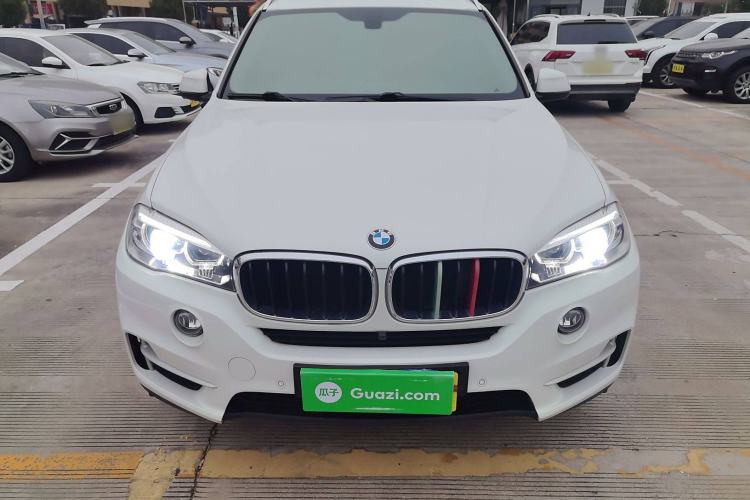 Used BMW X5 2018 xDrive35i Standard Model Small Screen Fabric Middle East Exterior 1