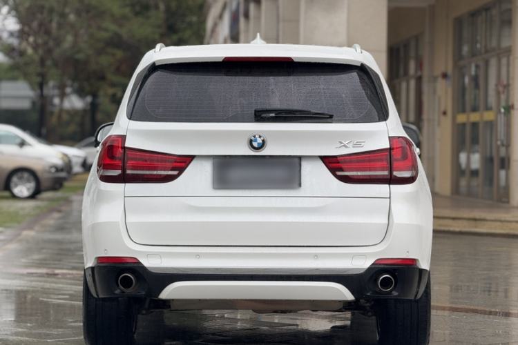 Used BMW X5 2018 xDrive28i Exterior 3