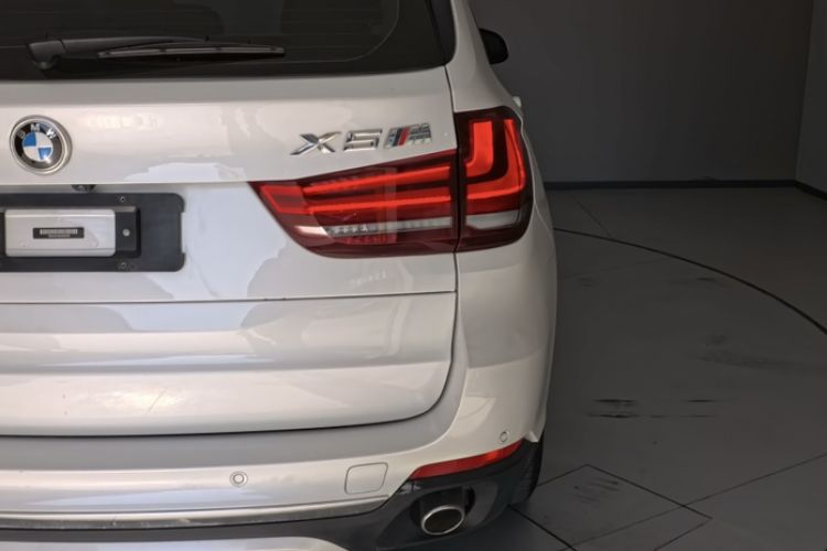 Used BMW X5 2018 xDrive28i Exterior 3