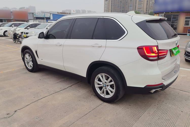 Used BMW X5 2018 xDrive35i Standard Model Small Screen Fabric Middle East Exterior 3