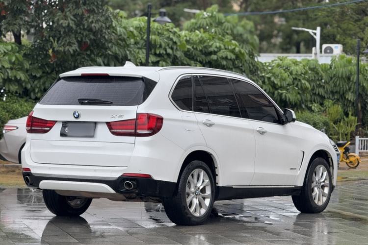 Used BMW X5 2018 xDrive28i Exterior 4